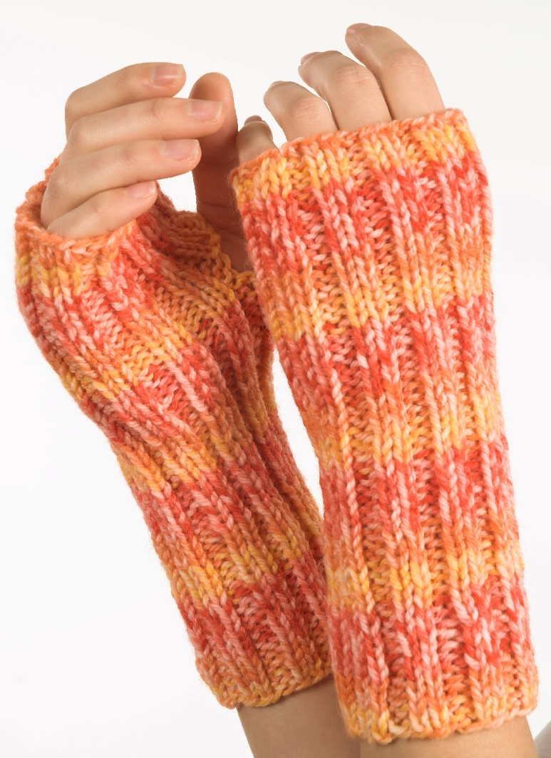 Encore Worsted Fingerless Gloves - F236